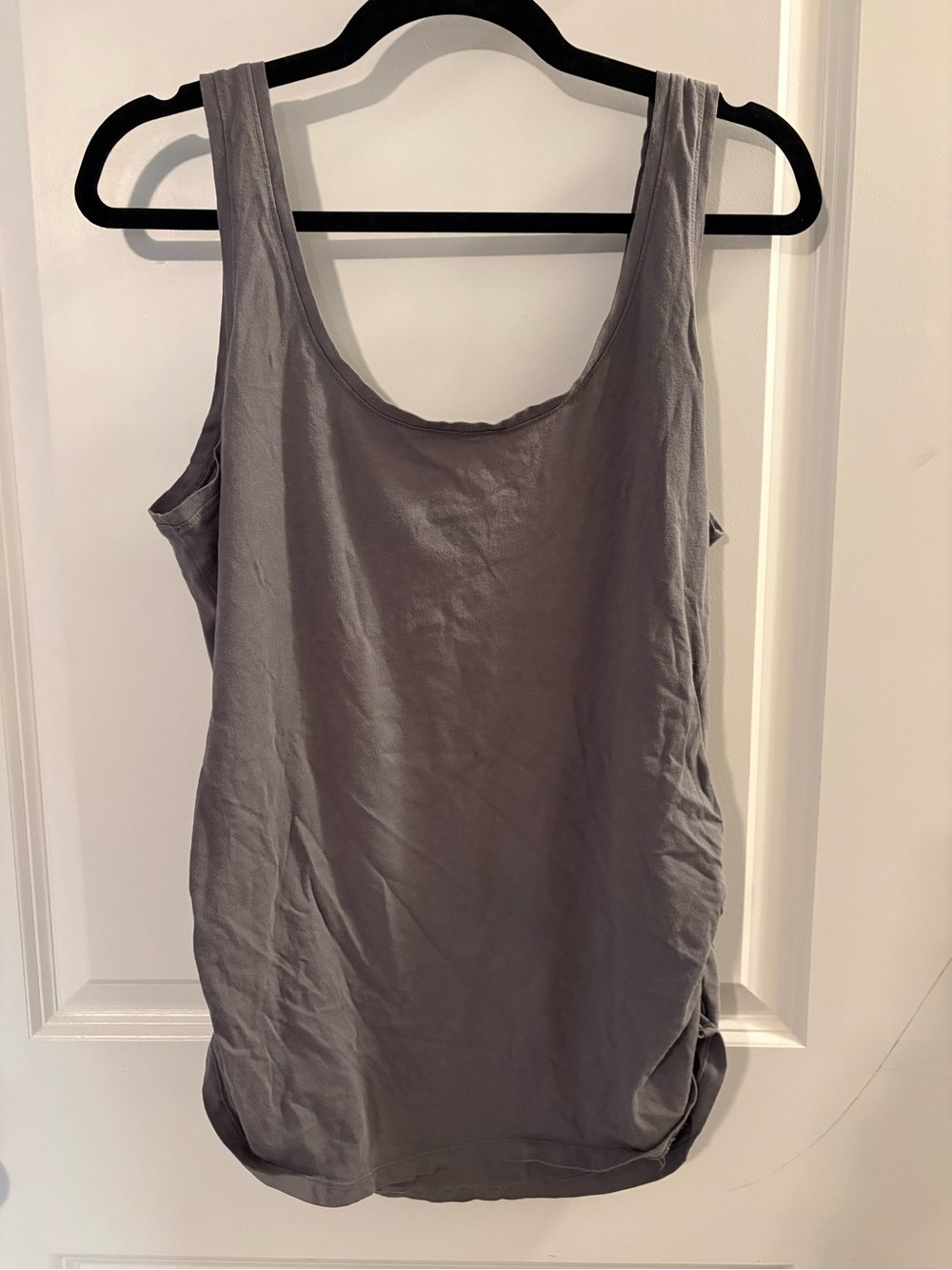 Old Navy Gray Scoop Neck Tank Top